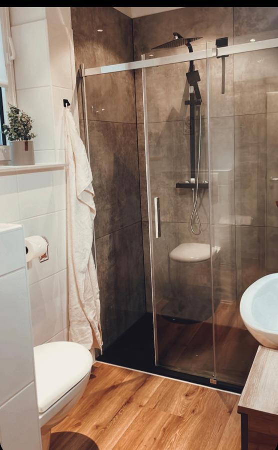 Ferienwohnung Ostfriesenherz Emden Buitenkant foto