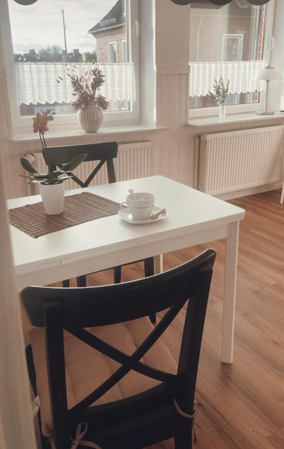 Ferienwohnung Ostfriesenherz Emden Buitenkant foto